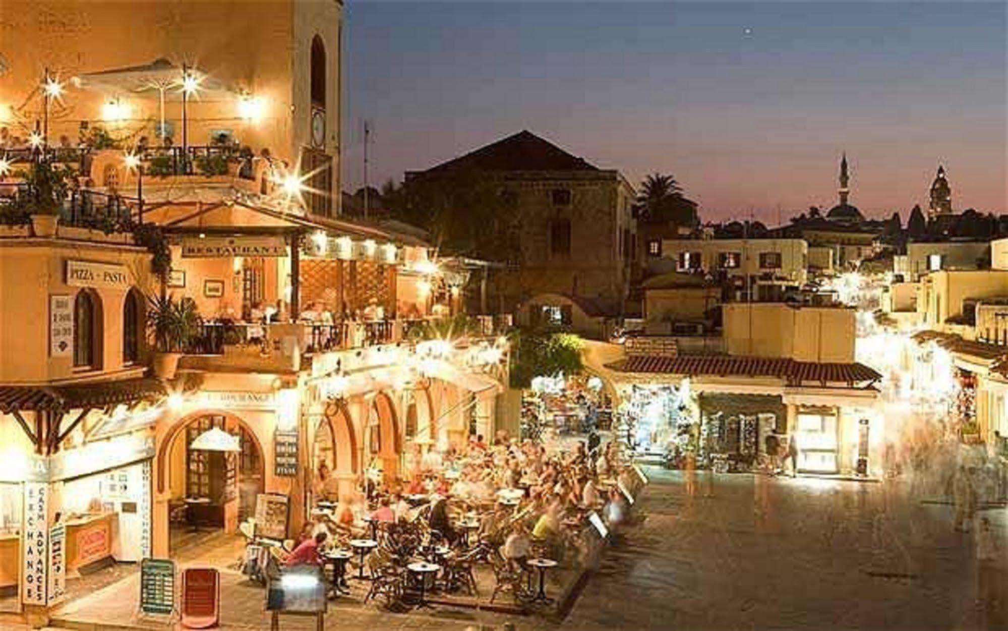 Вілла Old Town Roloi House Rhodes City Екстер'єр фото
